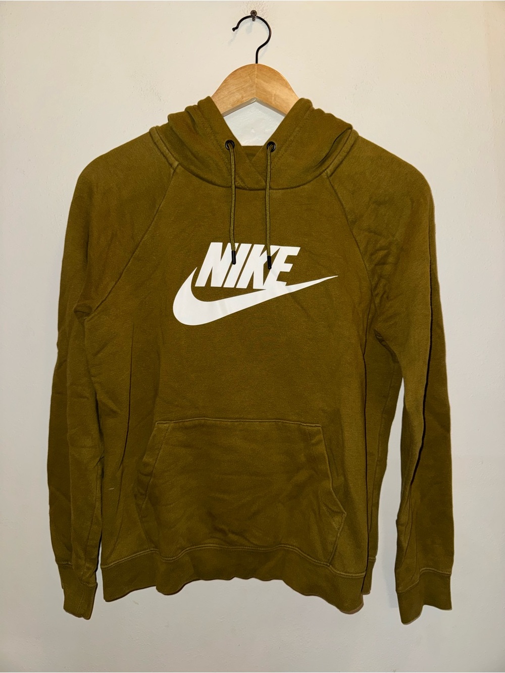 Nike Sportswear Essential Hoodie Sweatshirt Olive Green Women’s Size Small